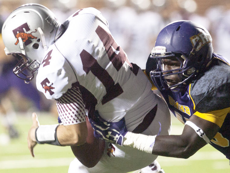 UMHB Football Notebook